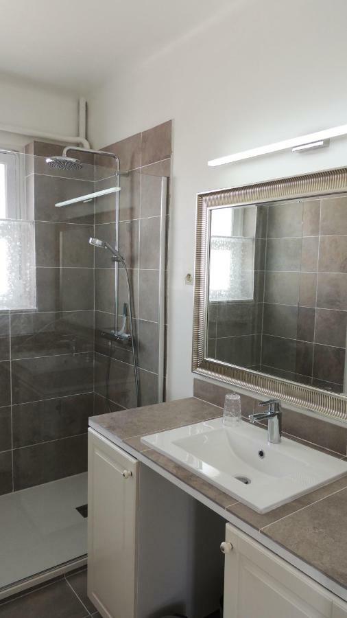 Appartement Avec Vue Panoramique Vichy Buitenkant foto